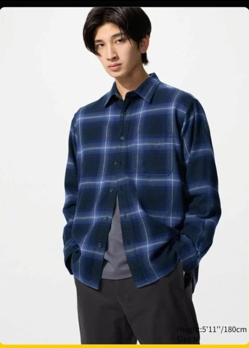 Продам новую рубашку из uniqlo