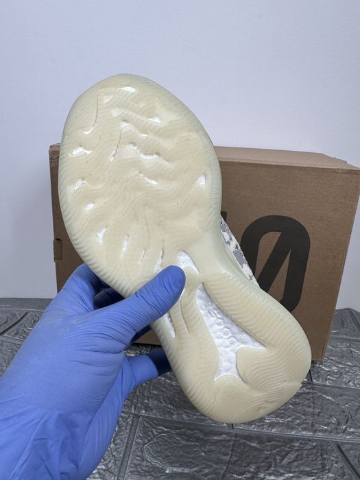 Yeezy boost 380 Alien