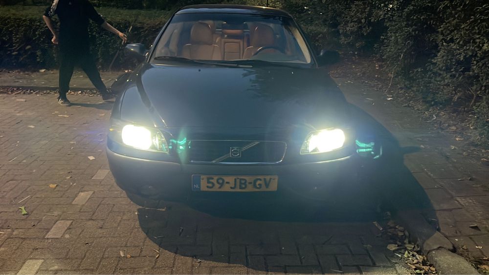 Volvo S60 2002 2.4 benzina