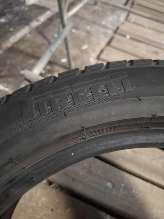 Anvelope iarnă 225/50 R18