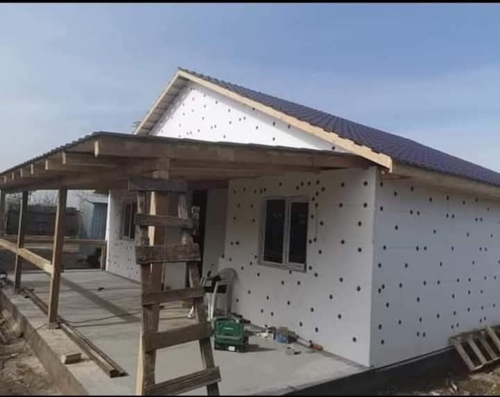 Terase din lemn
-foișoare la comanda
-pergole modele moderne
-leagăne