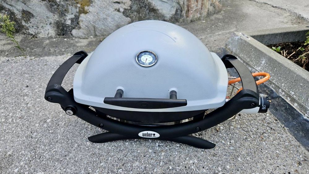 BBQ WEBER Grill Top !