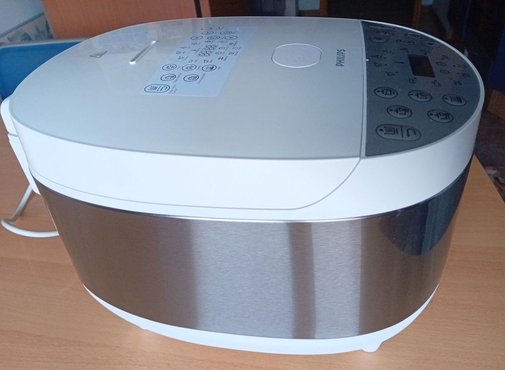Мултикукър PHILIPS HD4713/40