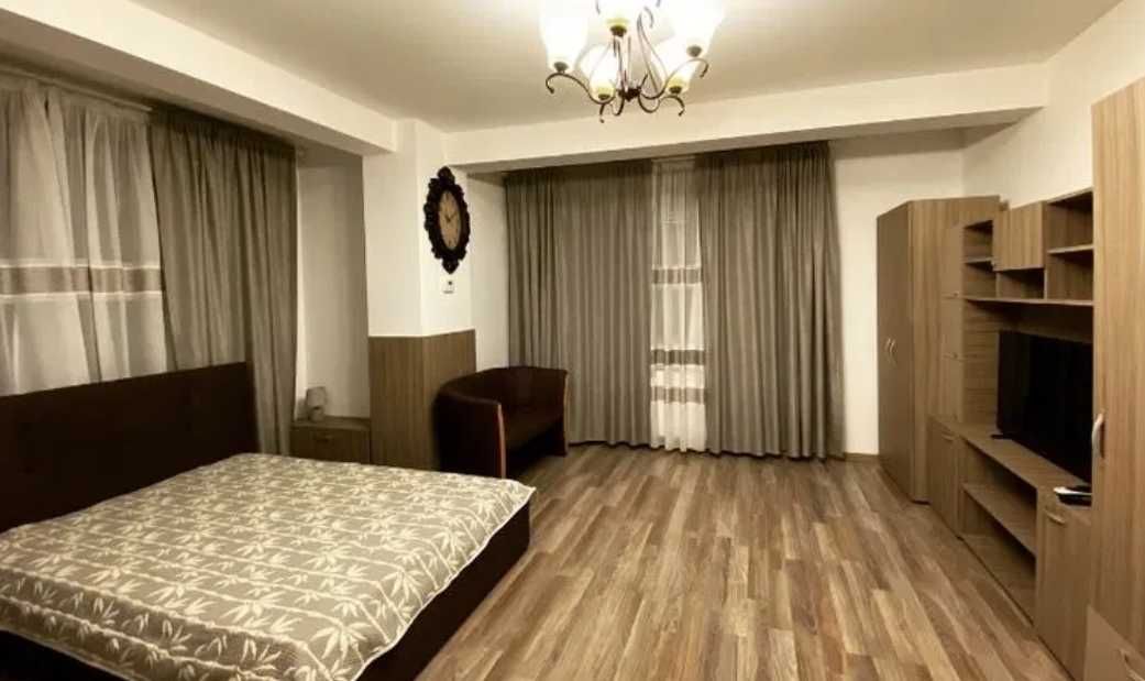 Дава се под наем Тристаен апартамент в Пловдив, Централна гара - 120 кв.м за 459 € - Снимка #2