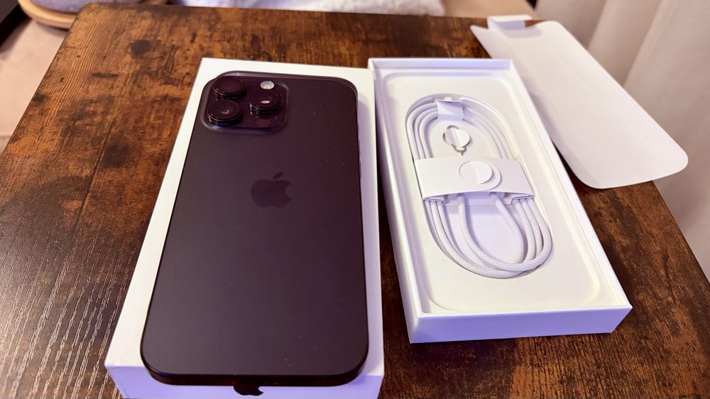 iPhone 16 Pro Max 256, Черен
