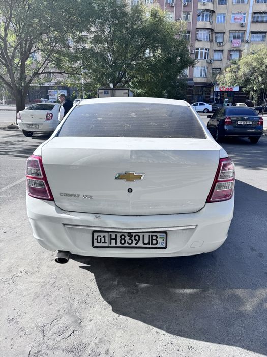 Chevrolet Cobalt 2022, 4-pozitsiya