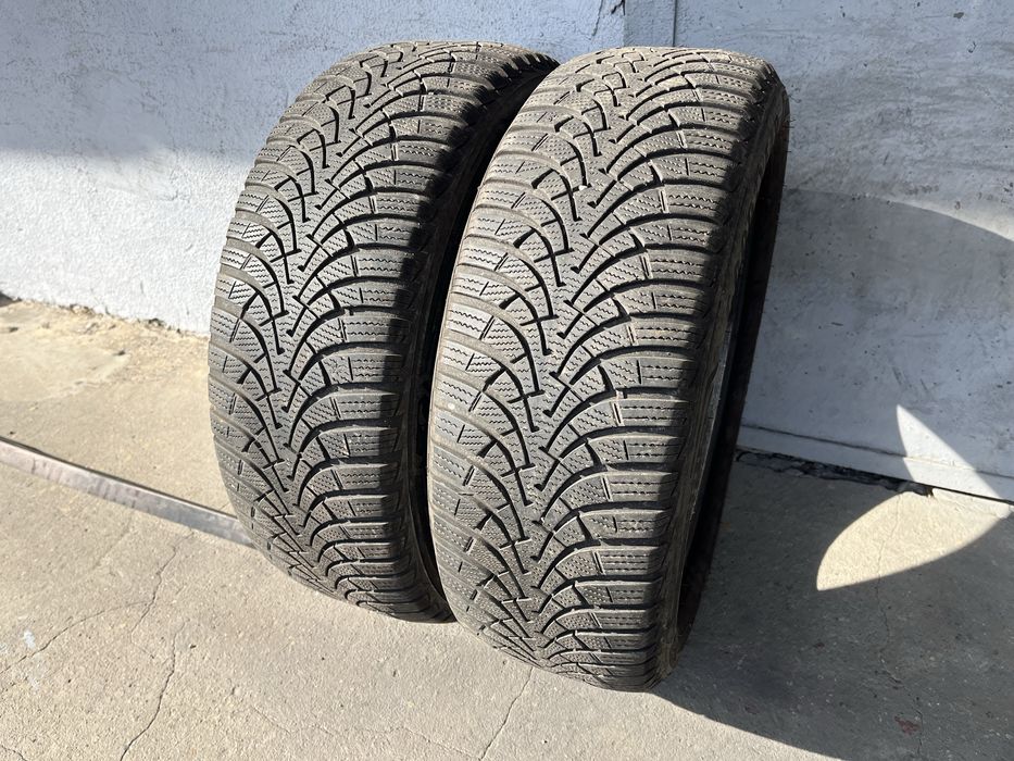 2 бр. зимни гуми 205/55/16 GoodYear 4,5 mm DOT 3720