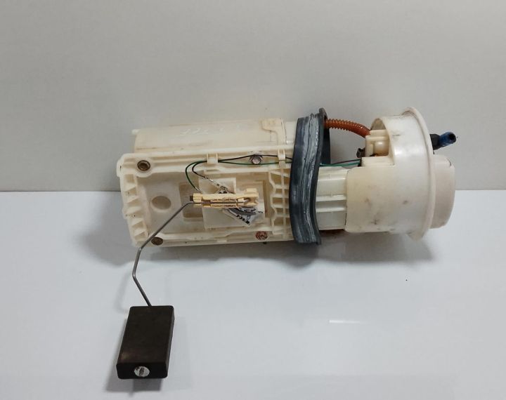 Pompa combustibil 1J0919051H Volkswagen VW Golf a 4-a generatie