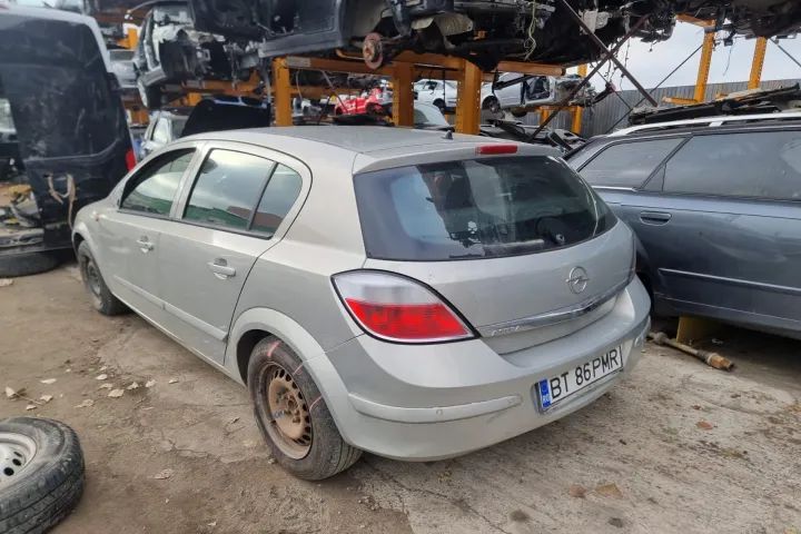 motor fara anexe Opel Astra H, an 2005, motor 1.4 benzina cod motor Z14XEP