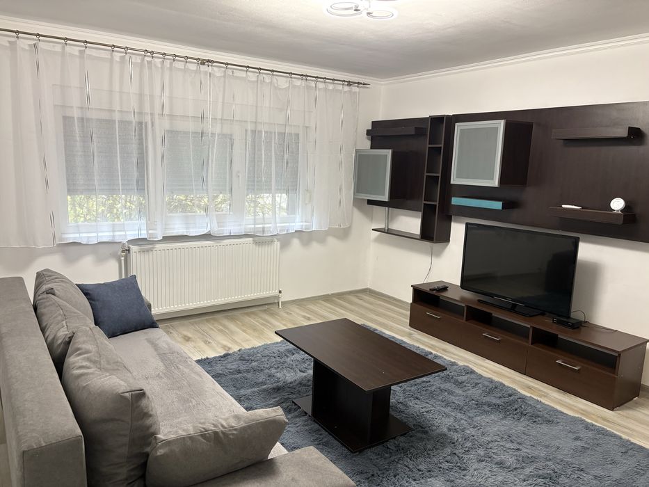 Apartament de inchiriat 3,camere cetrala gaz mibilatvsi utilat