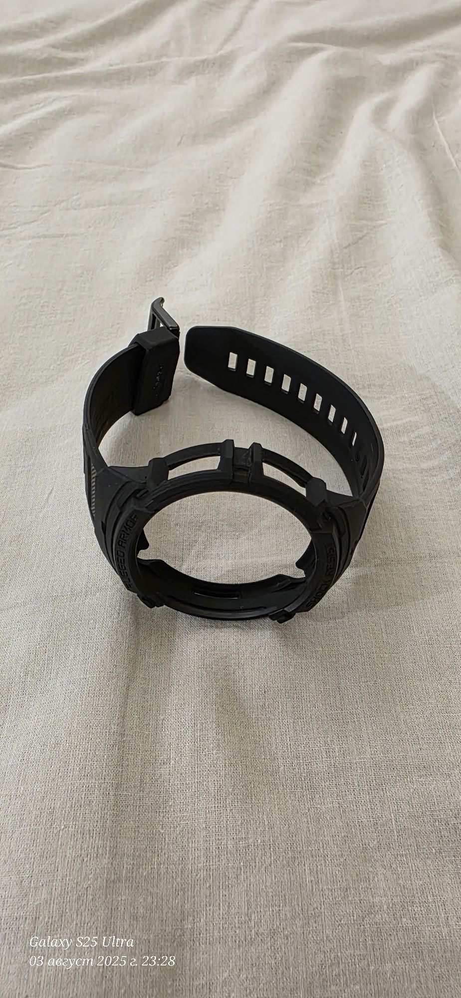 Продавам Spigen каишка за Samsung Watch 6 Classic 47mm