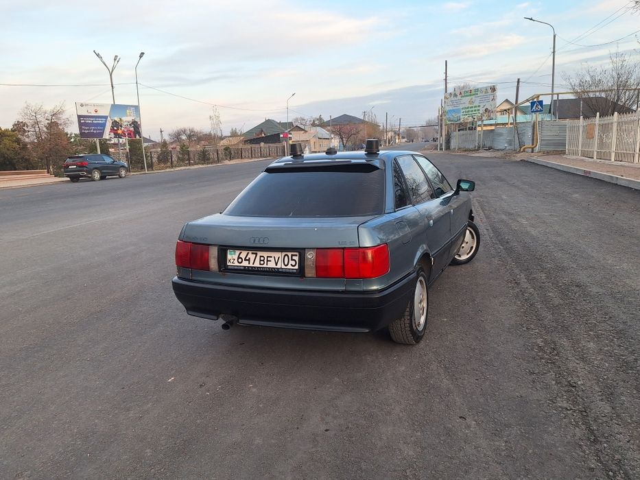 Продам ауди 80б3