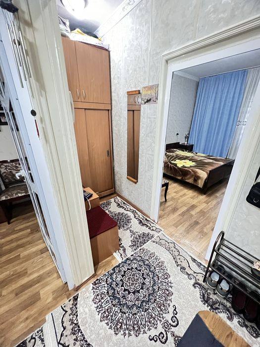 Продаётся 2х комнатная квартира на 2м этаже,балкон2*6,Карасу-6.