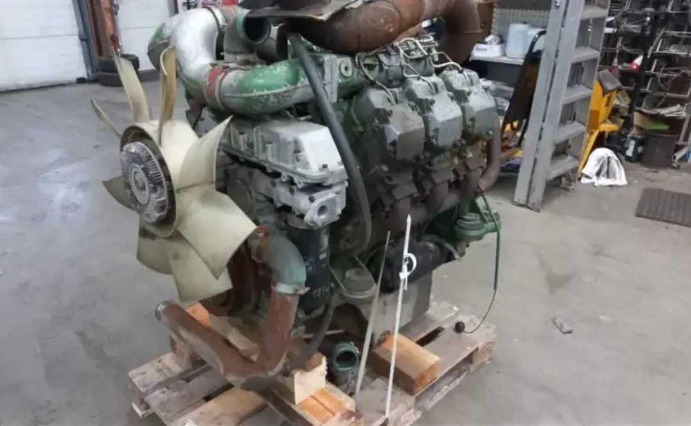 Motor complet Deutz BF6M1015 - Piese de motor Deutz