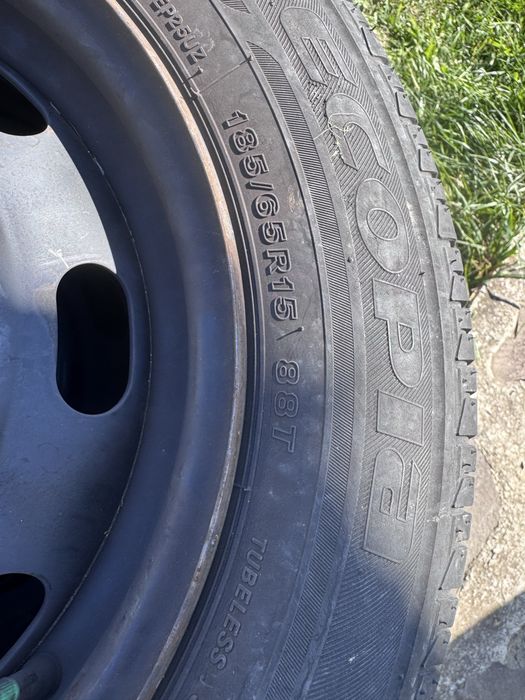 Jante tablă + cauciucuri vară R15