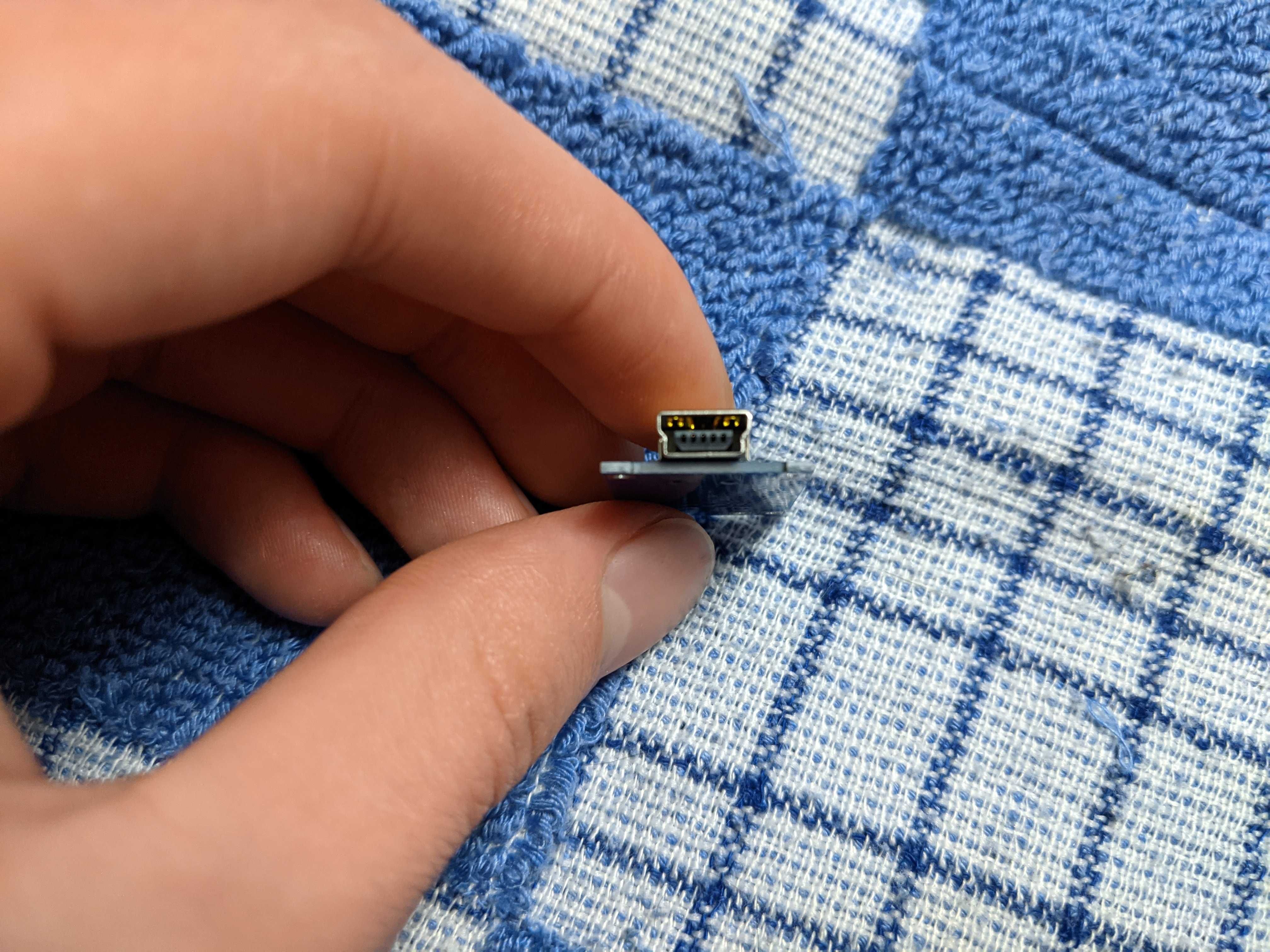 Модуль mini USB зарядки литий ионных аккумуляторов на TP4056 защита