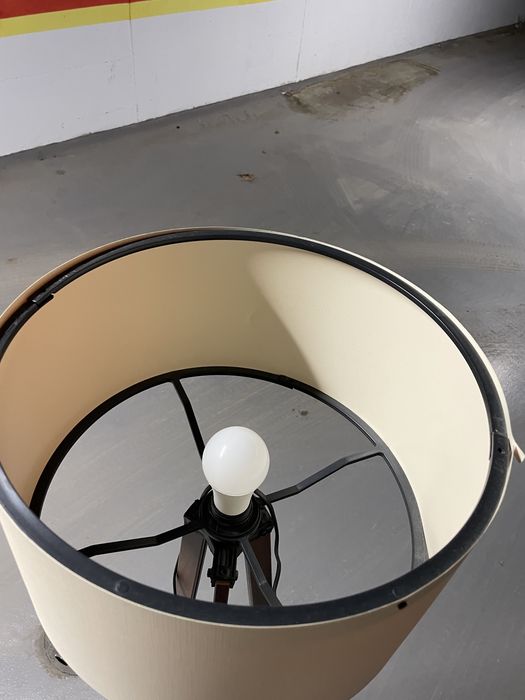 Настолна декораривна лампа / лампион с трипод