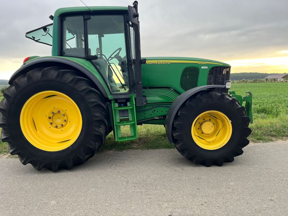 Tractor john deere