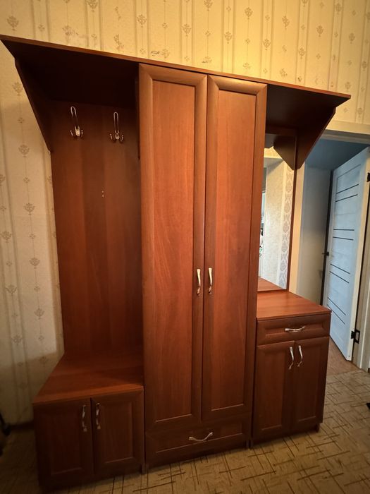 Продается прихожая