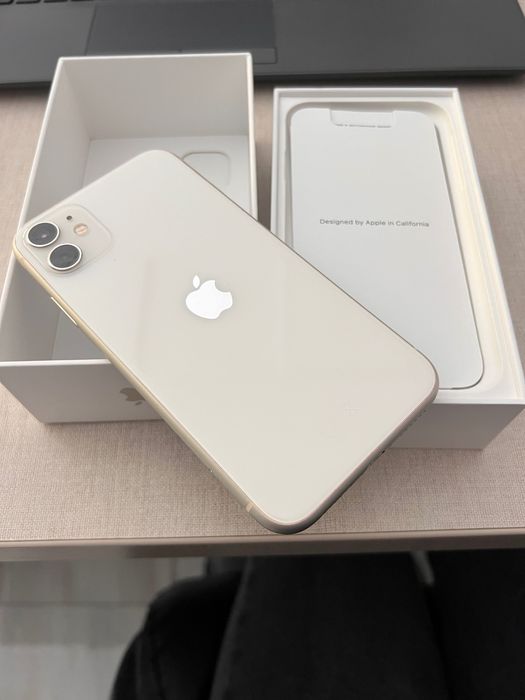 iPhone 11 запазен