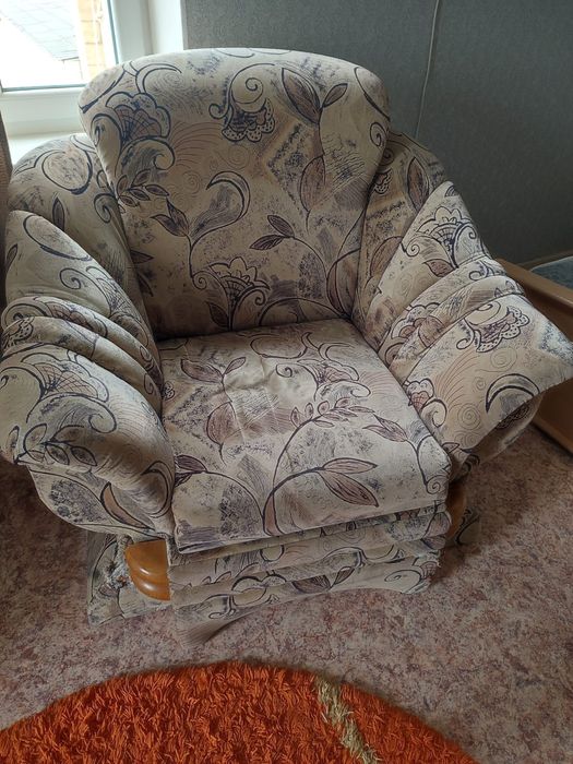 Кресла 2 :штуки удобные