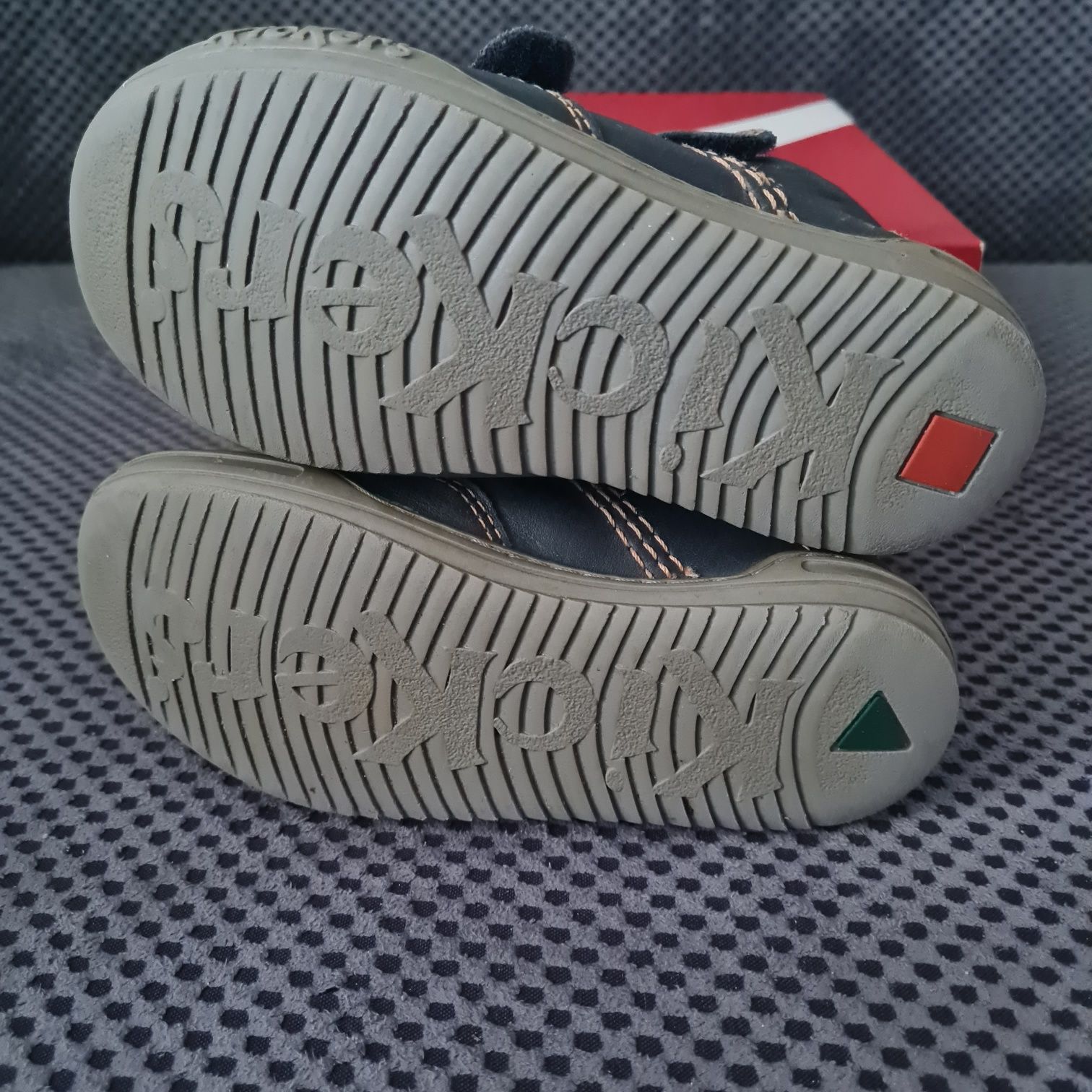 KicKers, кожени, номер 27