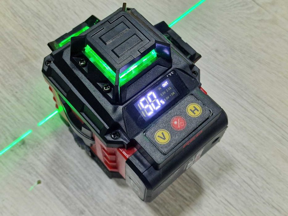 НОВ! 4D Лазерен нивелир RED TECHNIC RTPLK0036 / пълен комплект