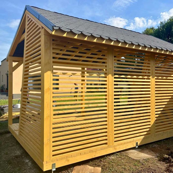 Foisor din lemn masiv si Stratificat