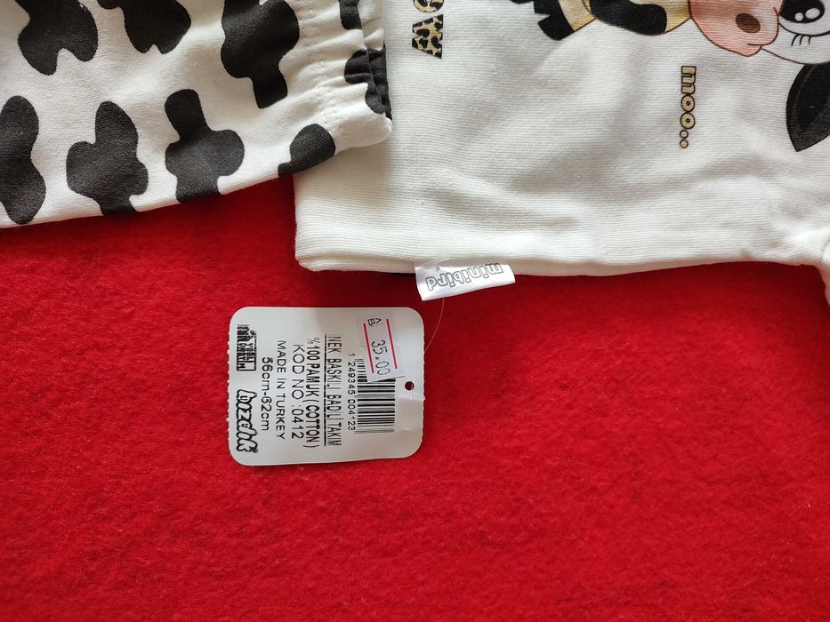 Намален от35лв Комплект Крава / Лот Бодита за бебе