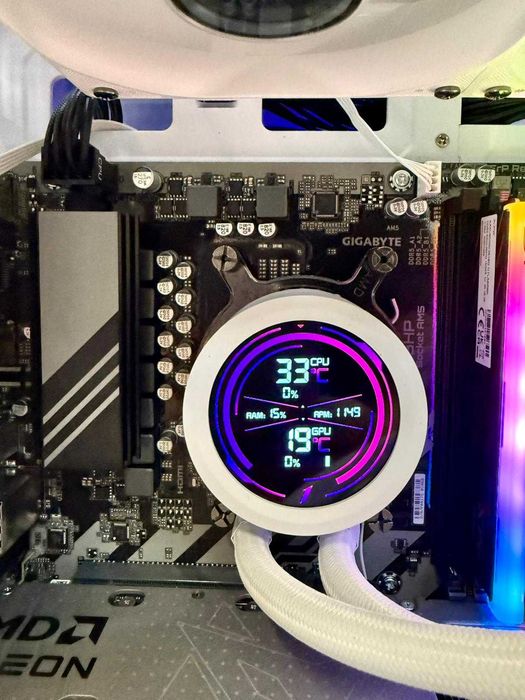 Gaming PC Ryzen 7 7800X3D/32Gb/SSD 5.0 1TB/9060XT/Factura,TVA