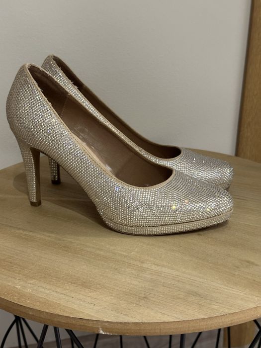 Булченска рокля в добро състояние