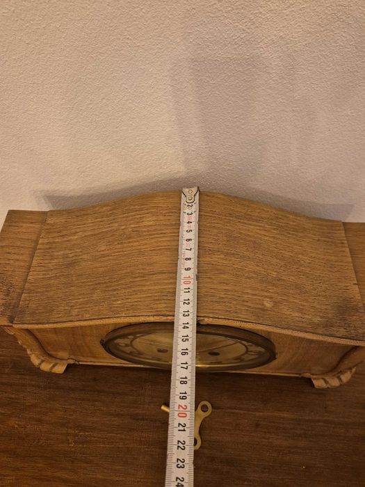 Ceas de semineu - defect