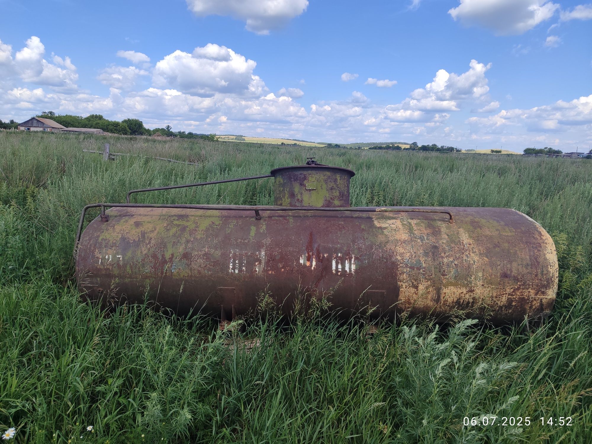 Продам топливную бочку