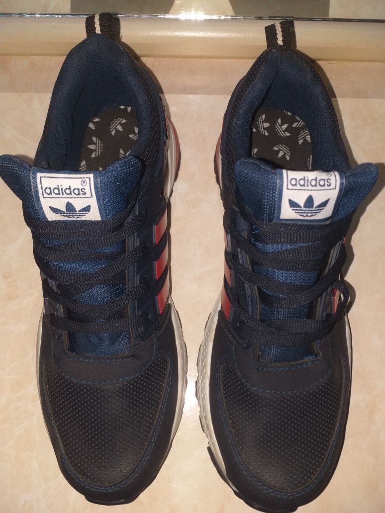 ADIDAS krsovka 42 razmer original