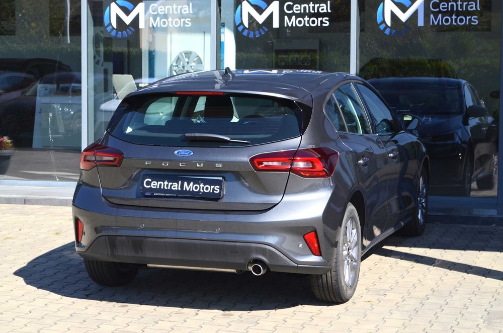 Ford Focus Titanium 1.0L mHEV FWD