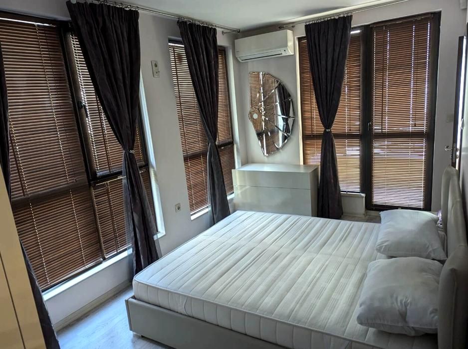 Дава се под наем Тристаен апартамент в Пловдив, Кършияка - 100 кв.м за 700 € - Снимка #3