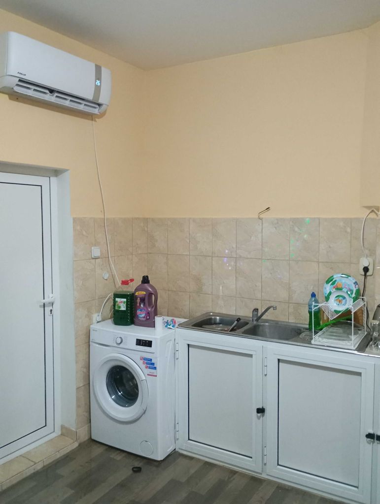 Продава се Къща в Павликени - 250 кв.м за 400 €/кв.м - Снимка #5