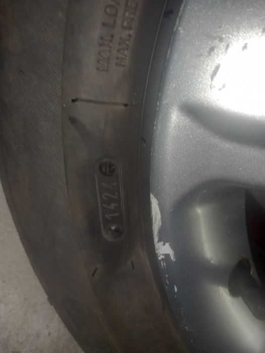 2 броя гуми 2024