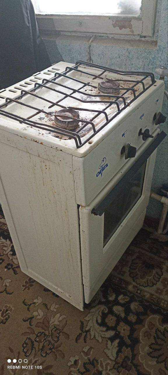 Продается плита газовая Недорого