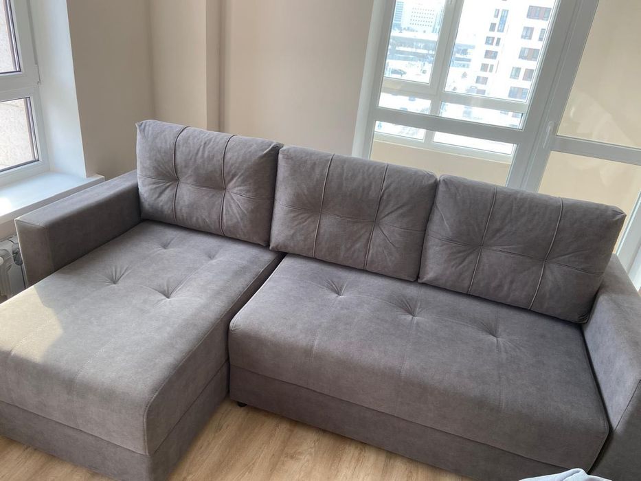 Диван угловой размером 250