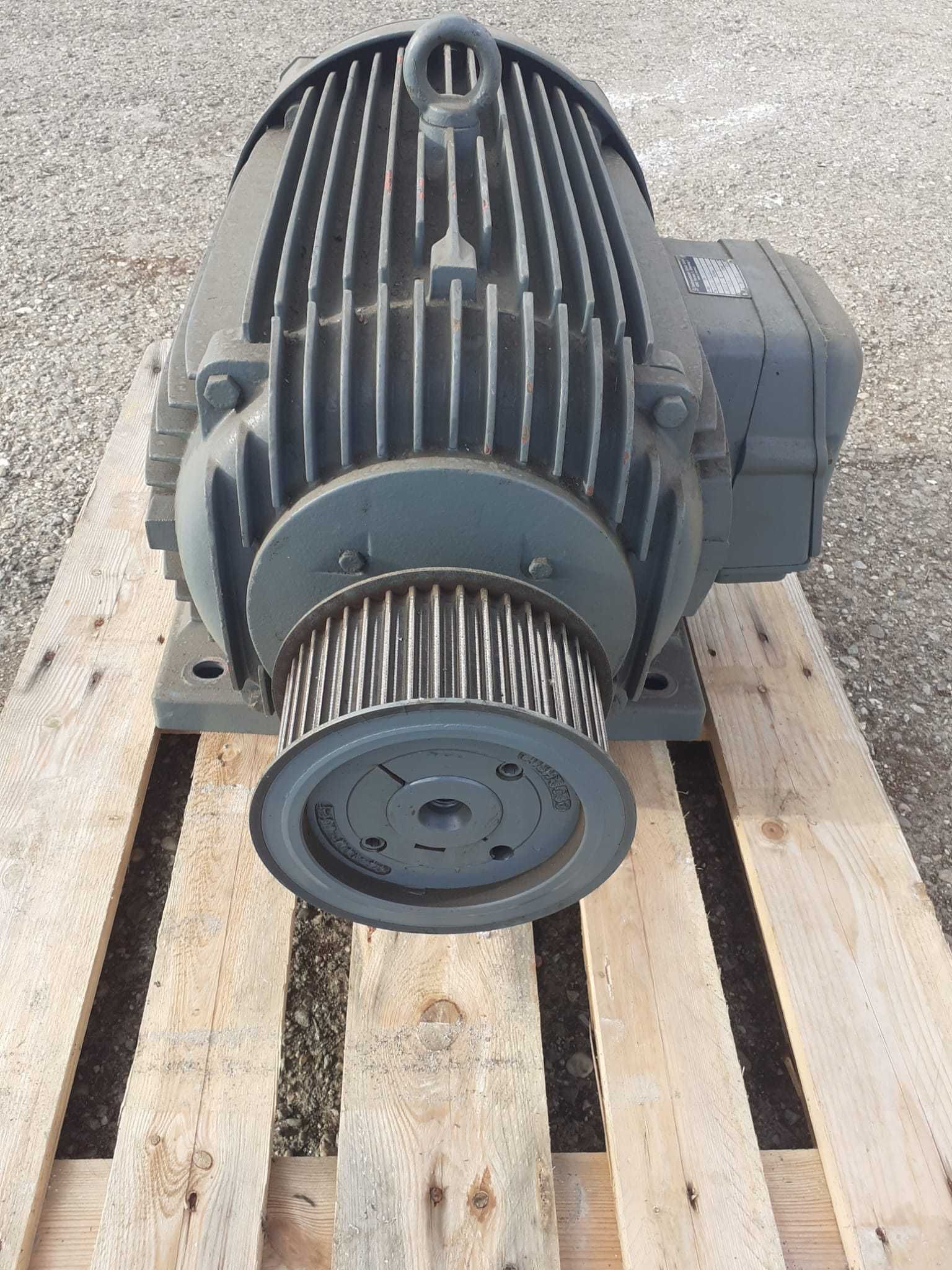 Motor electric 55kw turatie 1475