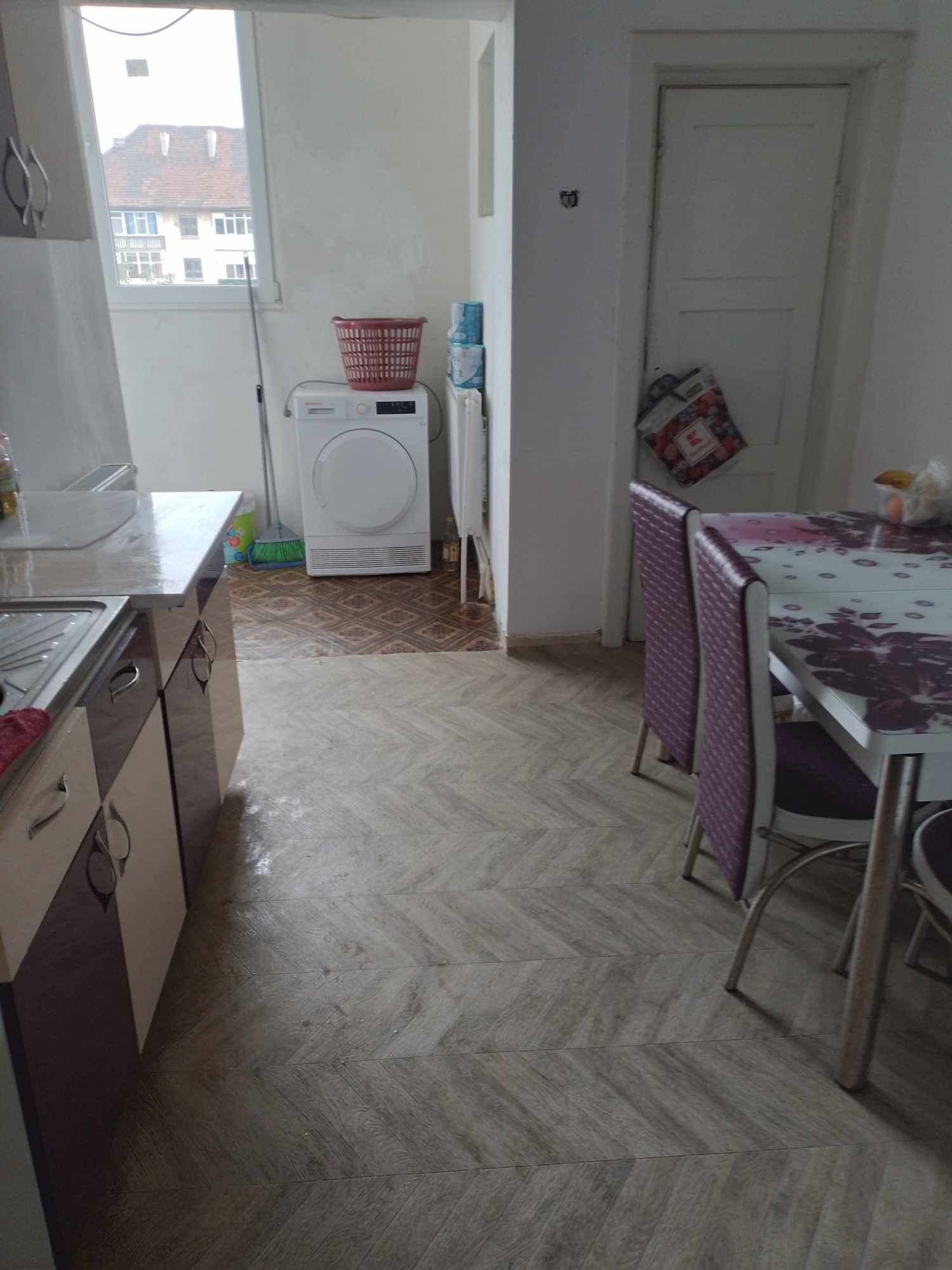 Apartament de vânzare