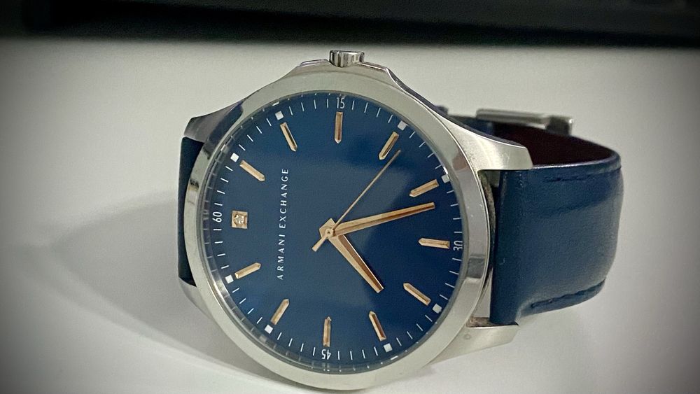 Armani Exchange AX2406 часовник стилен син цвят кожа стилен  с диамант