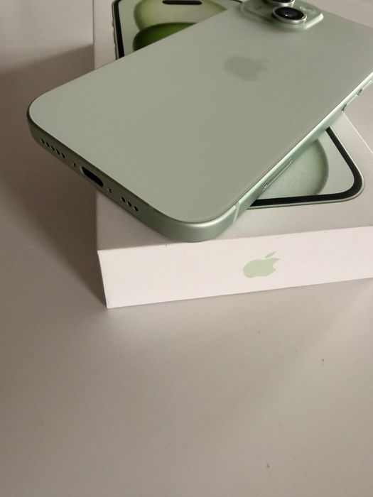 iPhone 15 neverlock Green verde lime mint