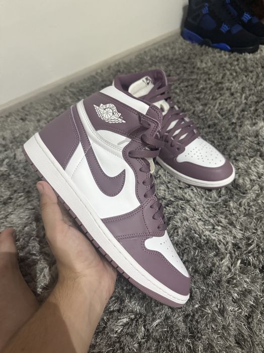 Jordan 1 Retro OG Mauve