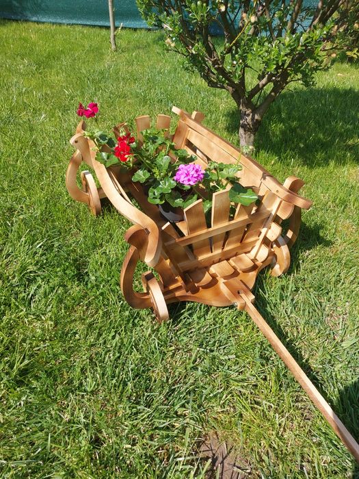 Caruta pentru flori decoratiun gradina
