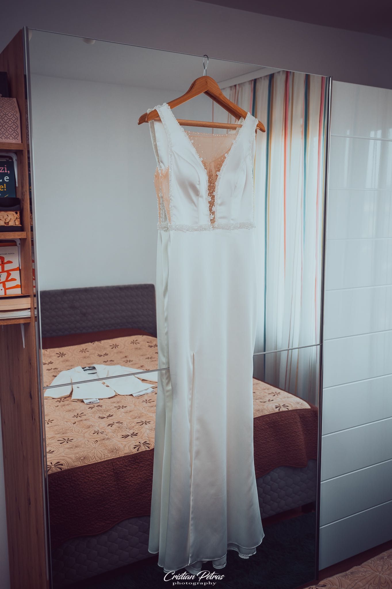 Vand rochie de mireasa