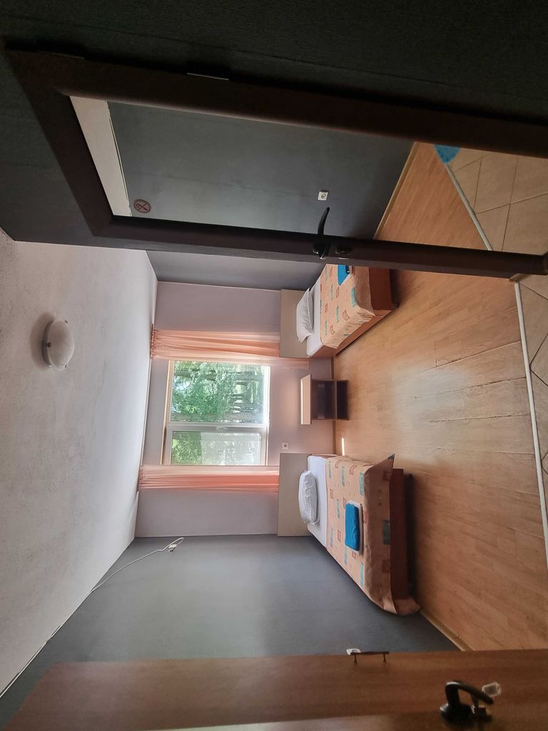 Дава се под наем Гараж / Паркомясто в Добрич, Дружба 3 - 280 кв.м за 1530 € - Снимка #19