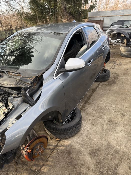 Capota , usii , haion , triple , aripa , bara fata , volvo v40 an 2016