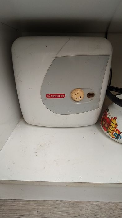 Аристон 10 литров